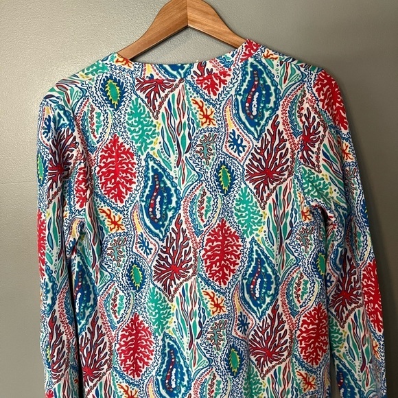 Lilly Pulitzer Odette Tunic Let Minnow - Picture 7 of 11